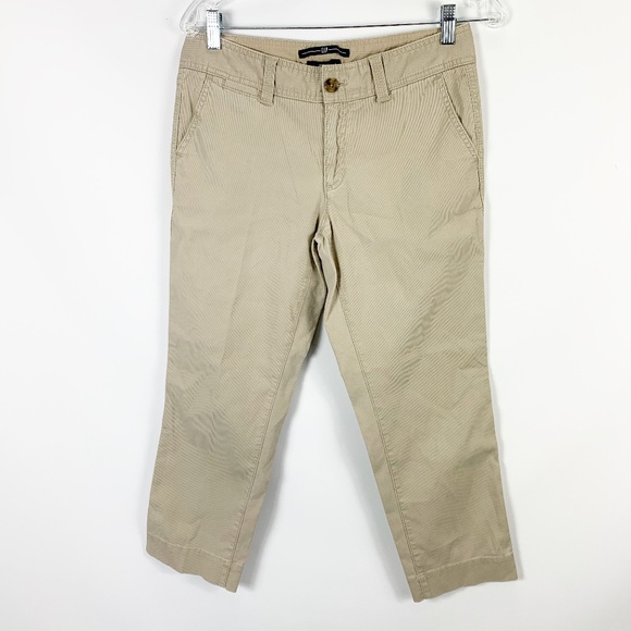 GAP Pants - GAP Sz 4 Straight Capri Pants Stretch Tan Casual
